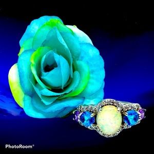 Gorgeous White Fire Opal Ring. Size 9.5